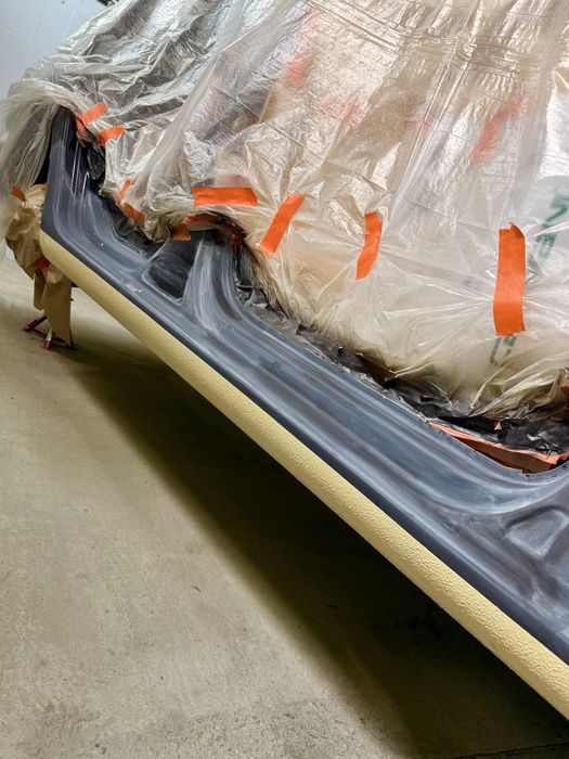 Servicii de tinichigerie, vopsitorie si mentenanta caroserie