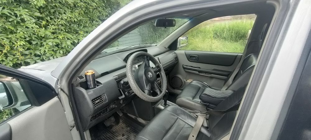 Nissan X Trail T30