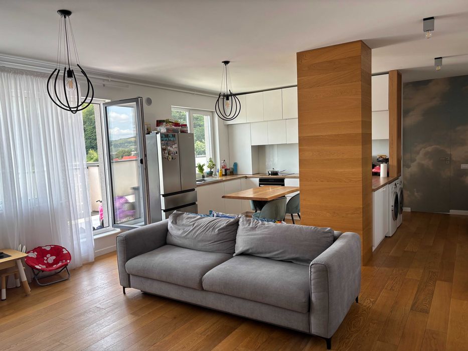 Apartament 3 camere cu terasa