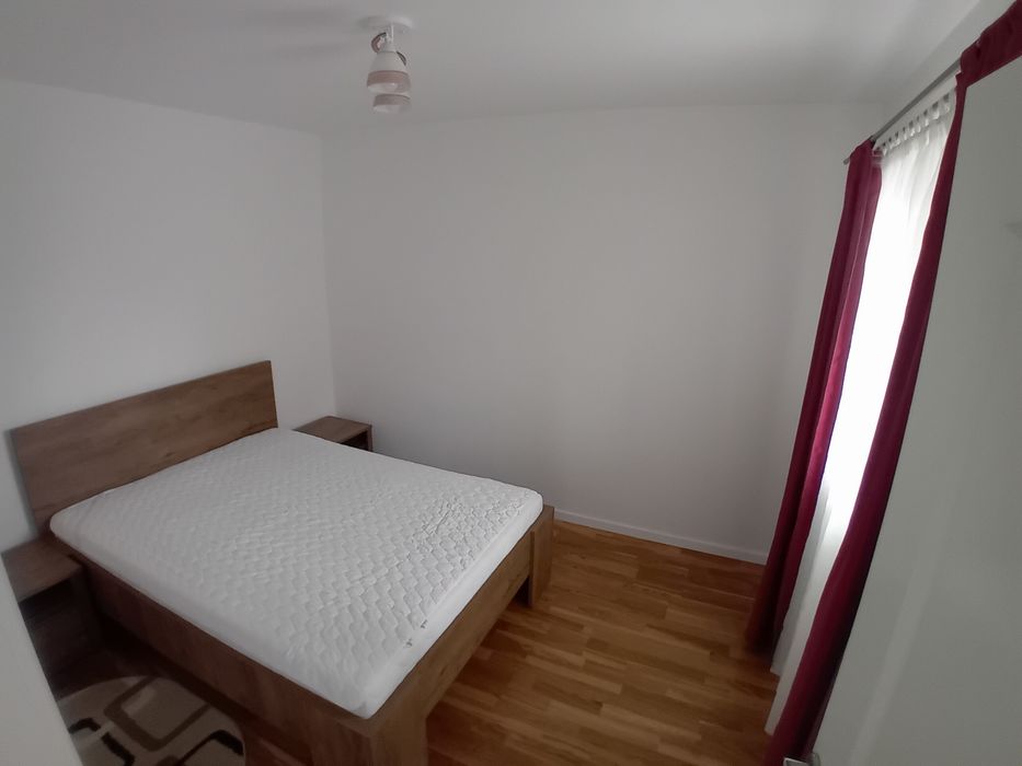 Inchiriez apartament cu doua camere semicentral, zona Nova Vita, Top Med