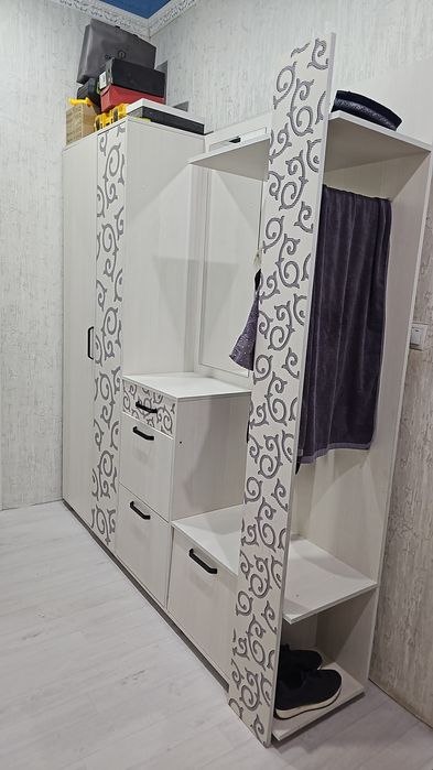 Продам прихожей как новый