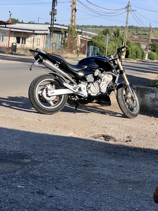 Honda Hornet 600 (sau schimb cu masină)