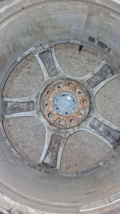 Продам диски bmw 230 стиль r18