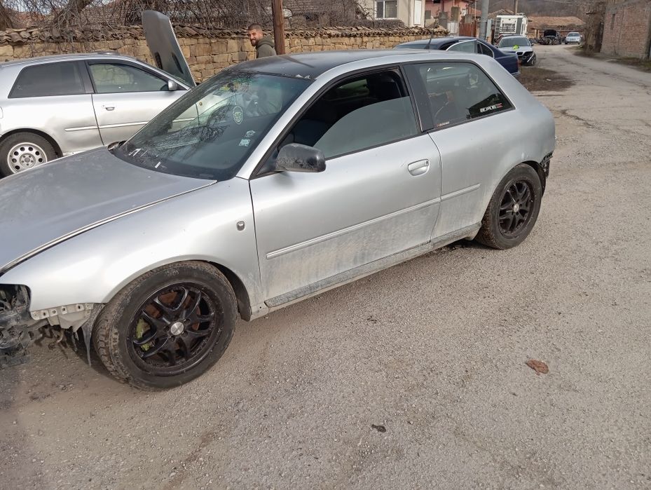 Продавам Ауди А3 1.8Т 150 AGU на части
