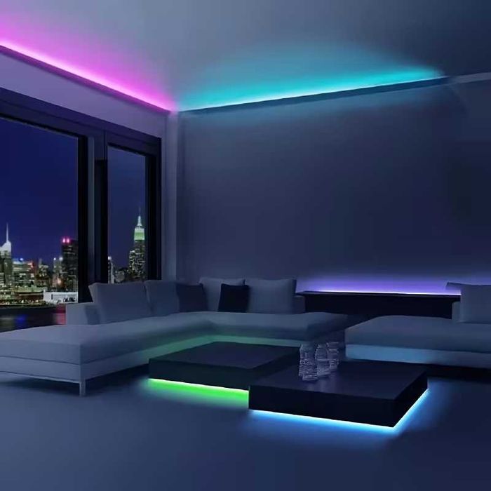 Banda LED RGB de 2 metri cu telecomanda si alimentare USB - Noua