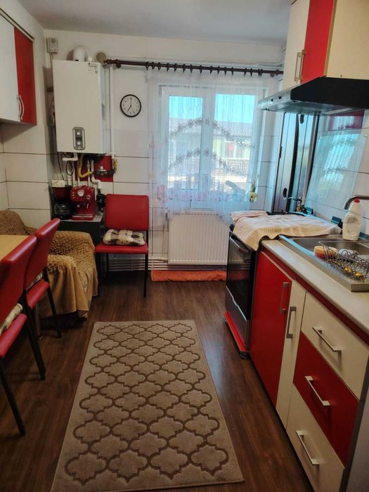 - Ideal pentru familie – Apartament 4 camere,spațios, complet echipat