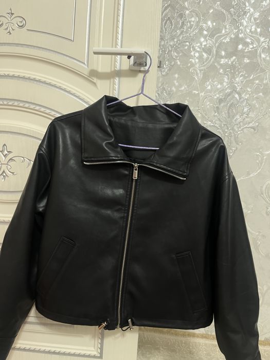 Кожанная курка кароткая