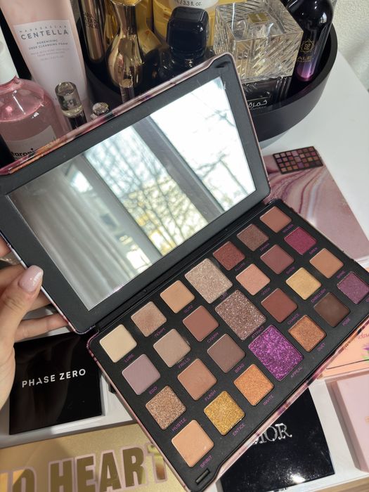 Грим продукти на различни марки