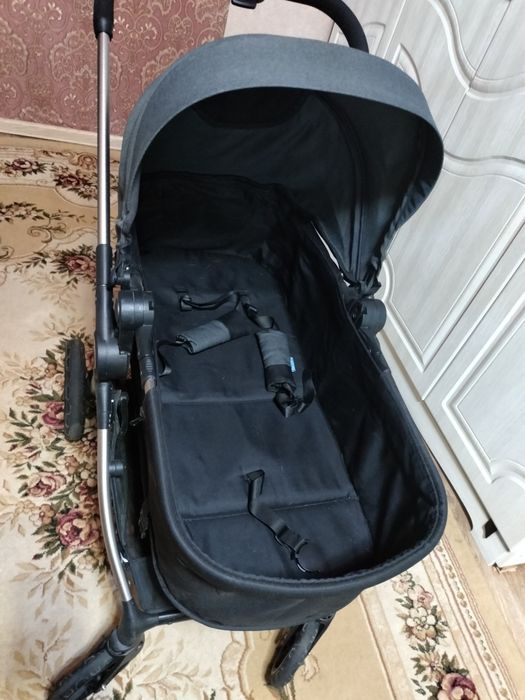 Продам коляску зима лето