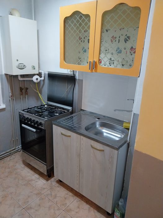 De inchiriat garsoniera confort 1