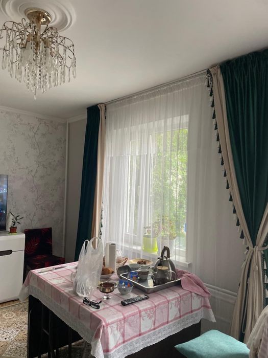 Диван кресло со шторами