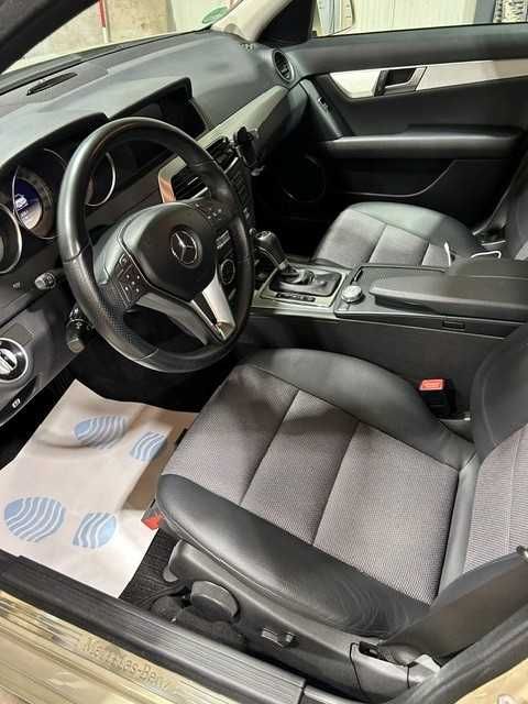 MERCEDES-BENZ C-Class 2011 — imagine 3