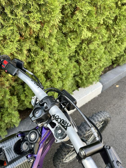 Surron light bee x 2025