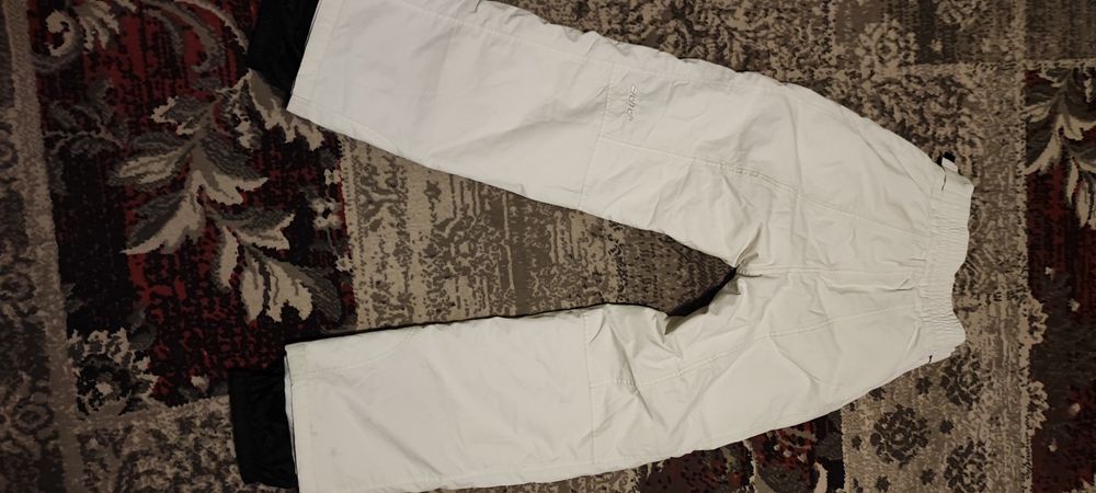 Продавам дамски ски панталон