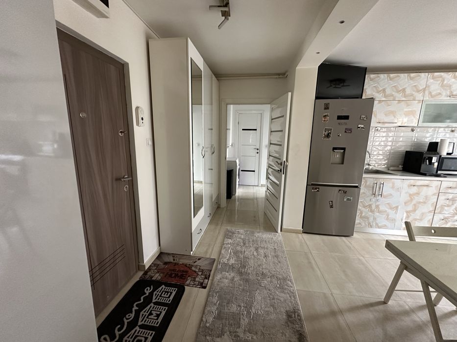 Inchiriez apartament 2 camere Utra Central
