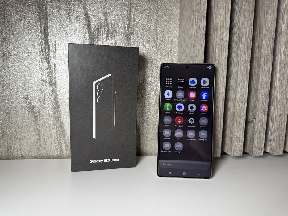 Samsung S25 ultra 256GB Garantie 2 ani Universul Telefoanelor