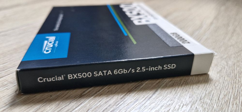 Памет SSD 2TB, Crucial BX500, SATA 6Gb/s