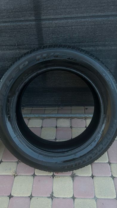 Продам Шины 245 55 r19