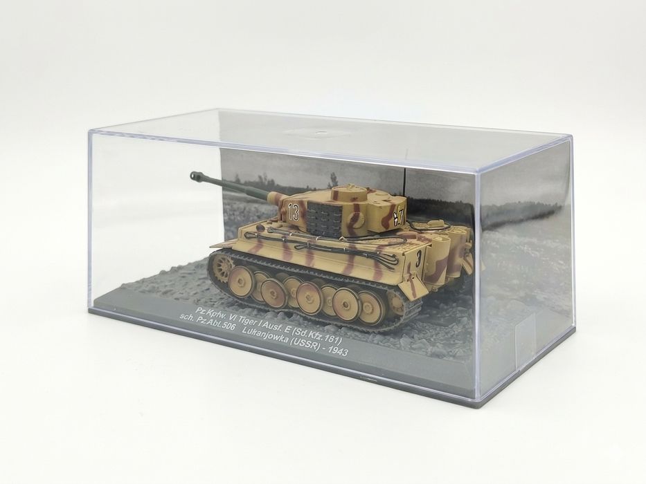 Панцер Pz Kpfw VI Tiger lAusf  E (Sd.Kfz.181)
sch. Pz.Abt.506 Lukanjow