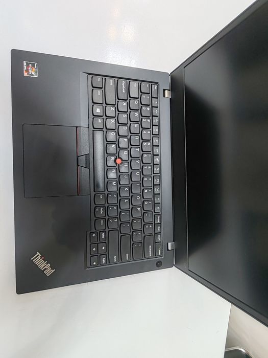 Variant bor ‼️ Lenovo Thinkpad Ryzen 5 4500U 5