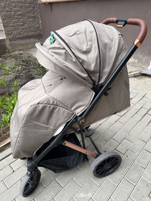 Продам коляску