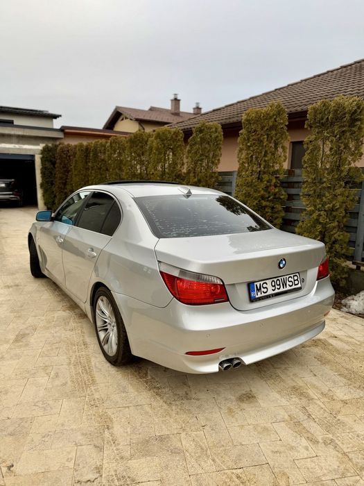 Vand/schimb BMW E60 automata 525 177 cai impecabila seria 5