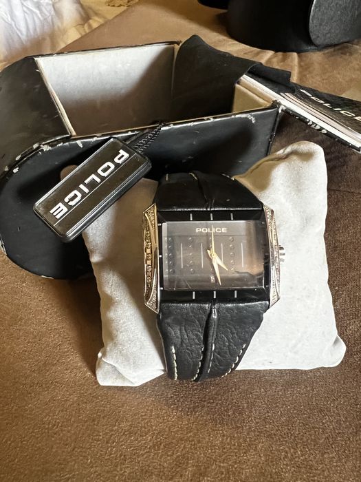 Часовник унисекс Police