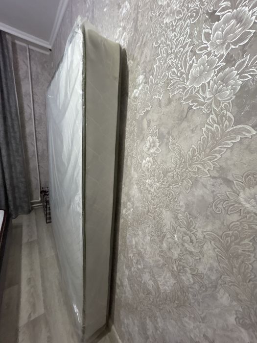 Матрас  спальный