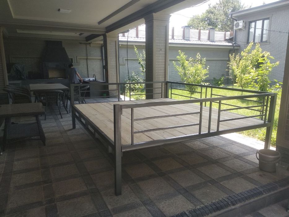 Tapchan hi tech, suri, chorpoya, Kravat, Temir tapchan loft