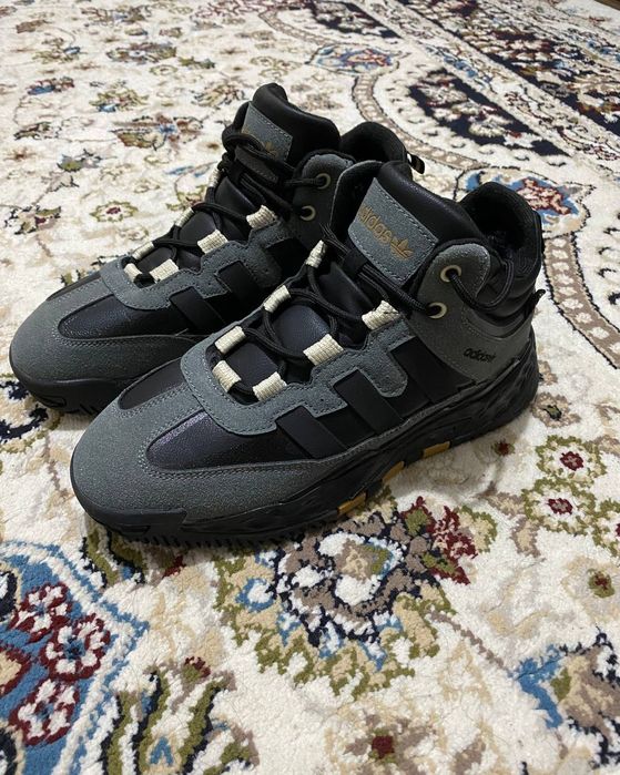 Мужская обувь Китай