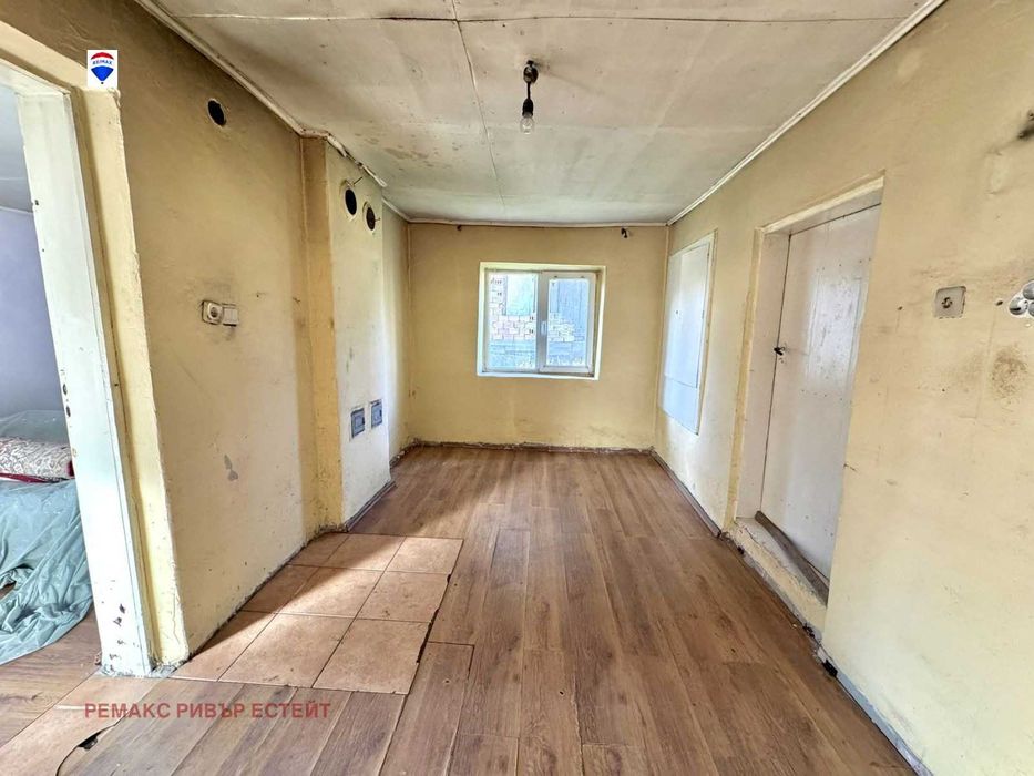 Продава се Къща в с. Пиргово, Област Русе - 120 кв.м за 541 €/кв.м - Снимка #10