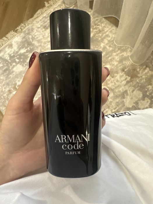 Продам парфюм Armani Code 125мл