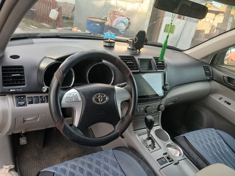 Продам Тайота Хайландр