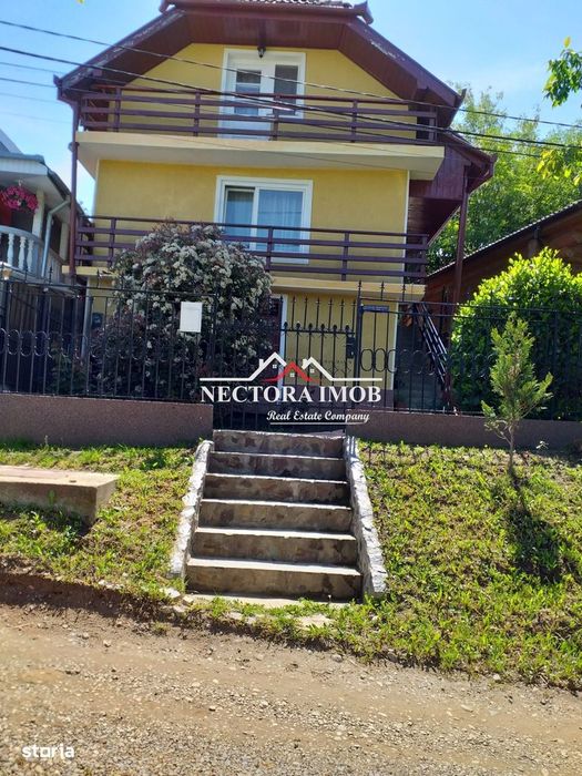 NECTORA IMOB-Casa cu etaj, mobilata, utilata, Episcopia, cu livada