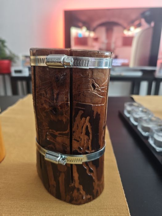 Поставка за ножове