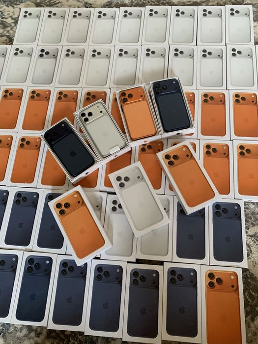 Телефон IPhone 17 Pro