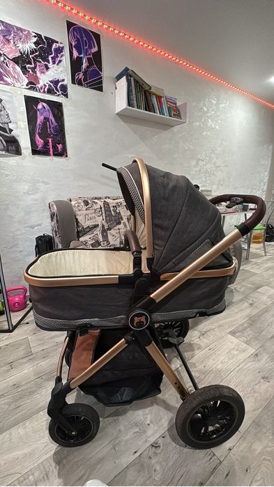 Продам детскую коляску