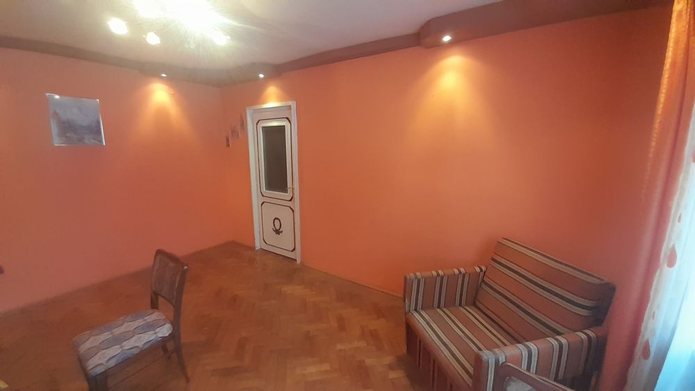 Vând apartament 2 camere