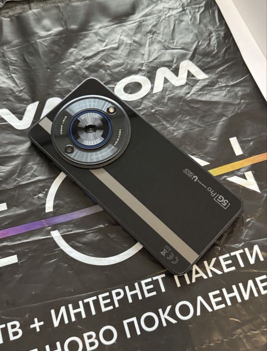 ЧИСТО НОВ 256GB ZTE 5G Pro Phone U25 Vivacom Гаранция 2027г. Black