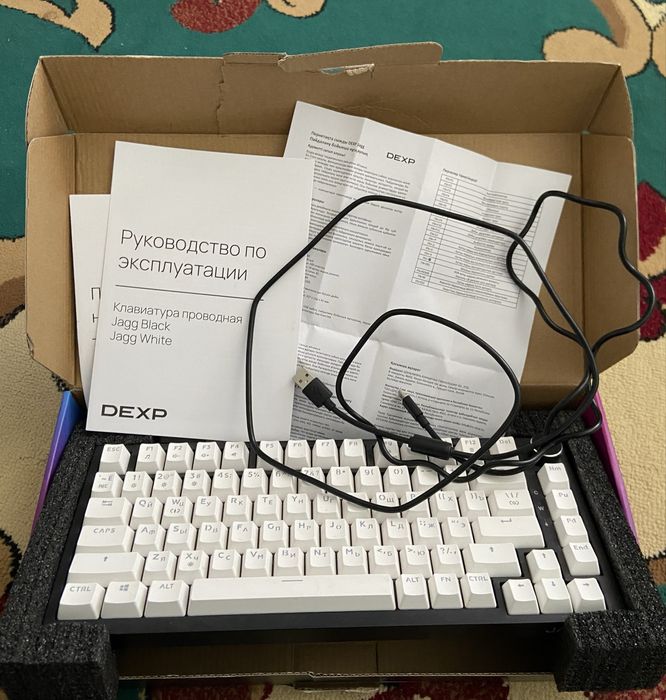 Продам  игровая клавиатура Jagg black