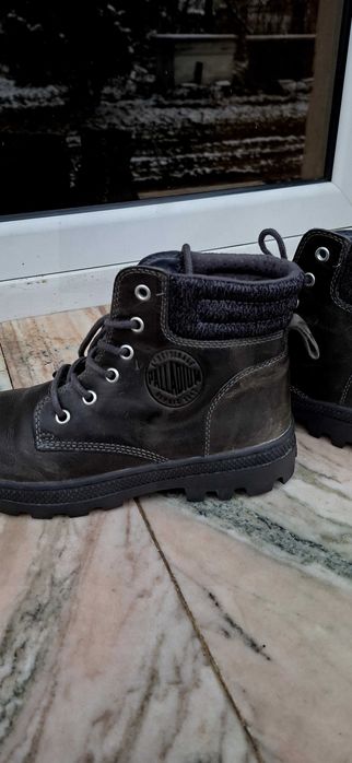 Ghete gri kaki piele Palladium waterproof 39