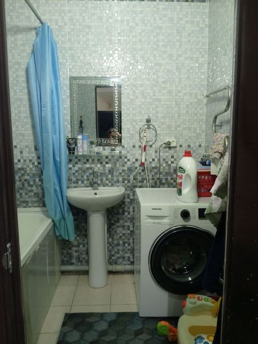 Продаётся квартира, 3/5/9, Янги-хаёт (10 худуд)