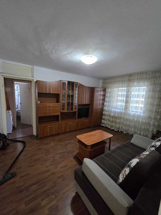 Inchiriez apartament 2 camere