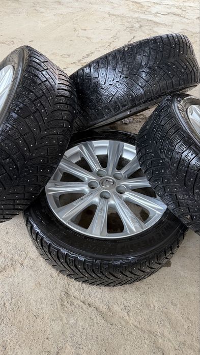 215/55/R17 комплект