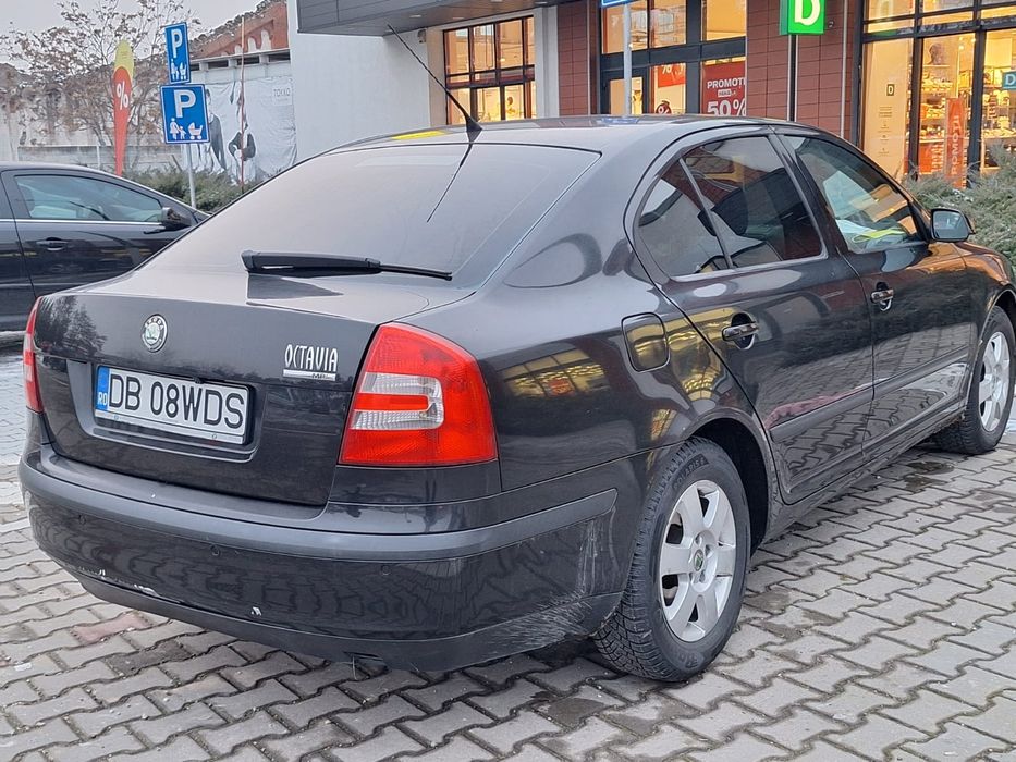 Octavia 2 . Benzina și GPL 1.6