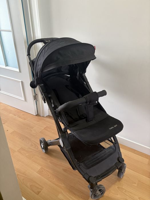 Продам коляску черную