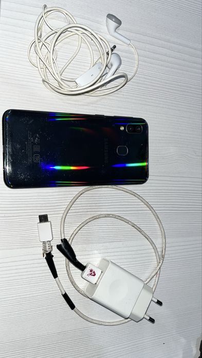 Самсунг а40 андройд телефон смартфон