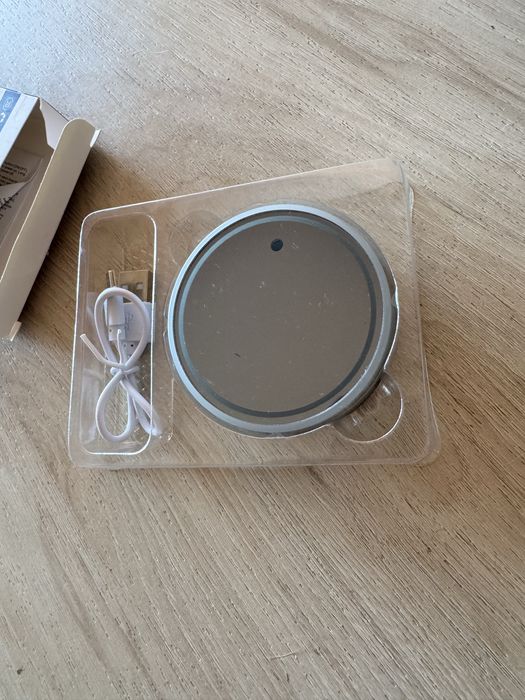 Светещи LED подложки за поставки за чаши