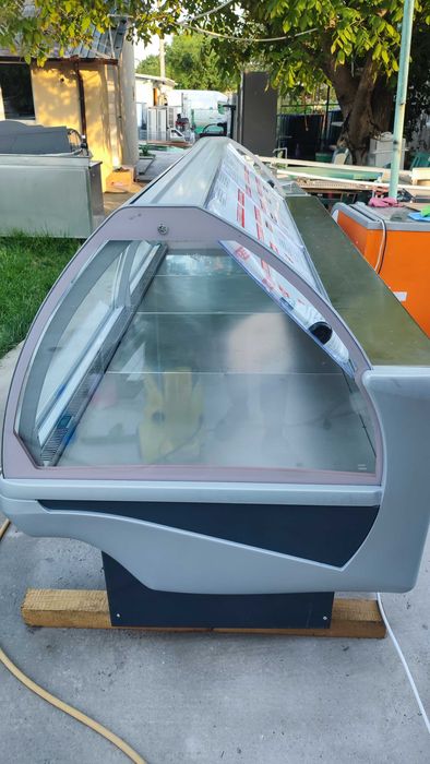 Vitrine frigorifice mezeluri,carne