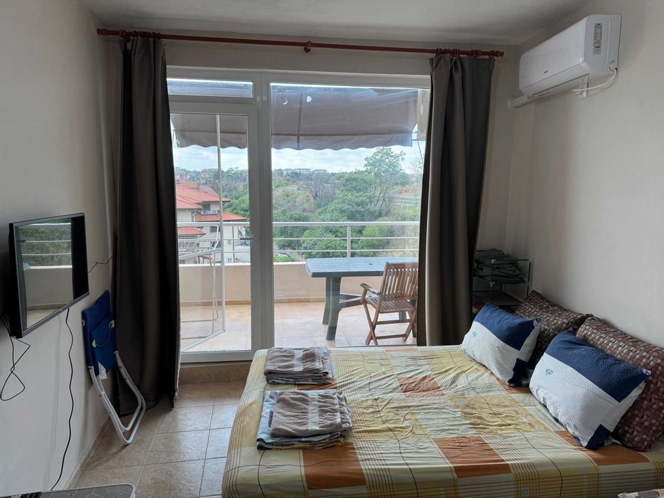 Продава се Едностаен апартамент в Созопол - 30 кв.м за 1650 €/кв.м - Снимка #1